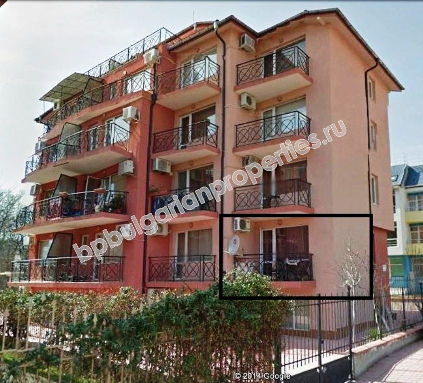 Меблированная студия близко к морю на продажу в курорте Равда