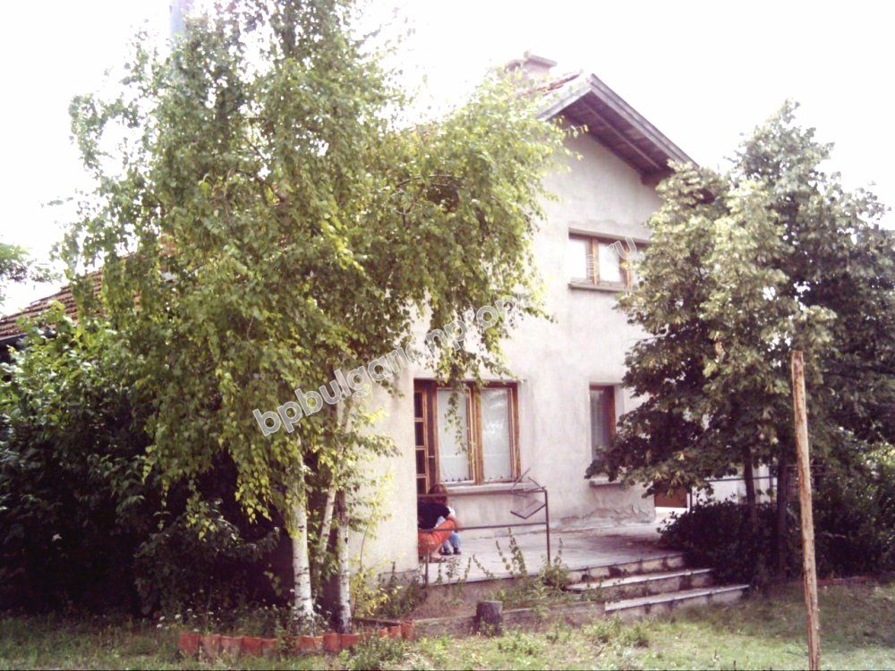 Новый двухэтажный дом на продажу в деревне у подножья горы Странджа Новый двухэтажный дом на продажу в деревне у подножья горы Странджа