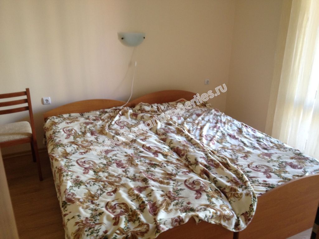 Двухкомнатная обставленная квартира на продажу в курорте Солнечный берег