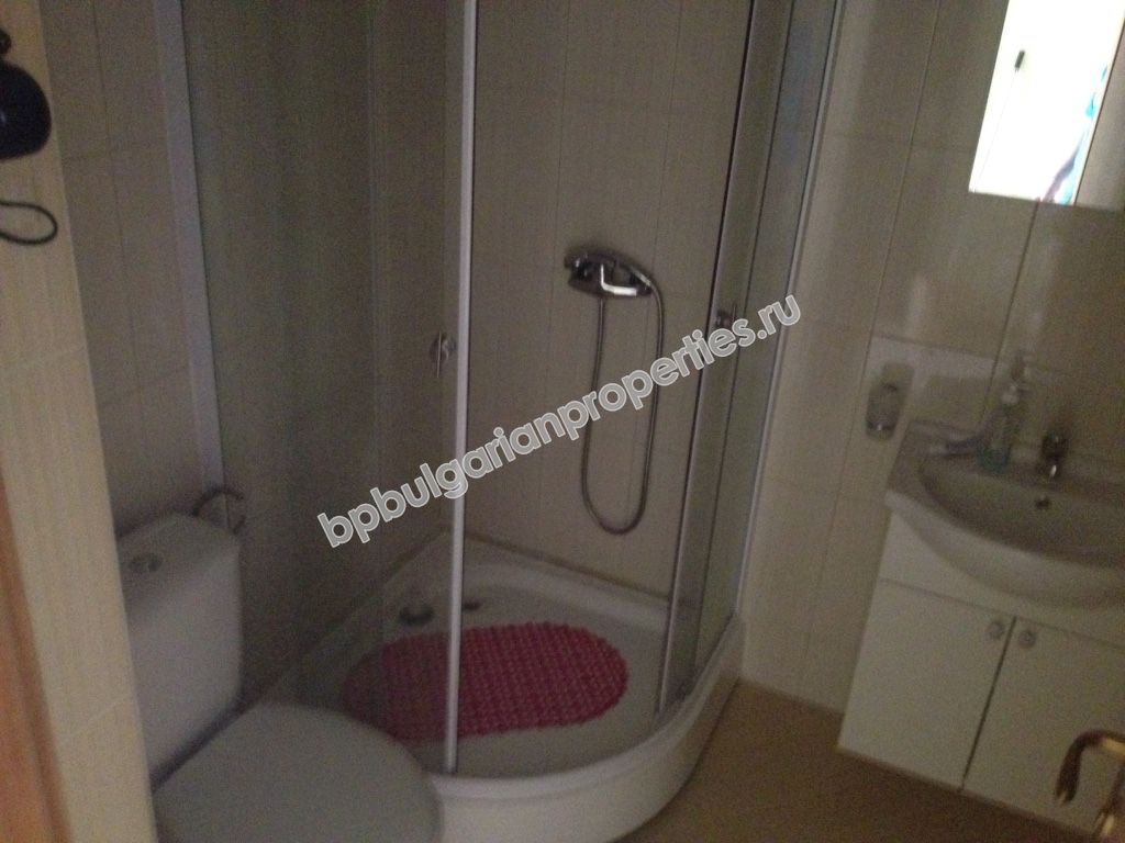 Двухкомнатная обставленная квартира на продажу в курорте Солнечный берег