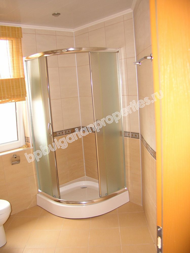 Элитный однофамильный двухэтажный дом на продажу с видом на море возле города Балчик