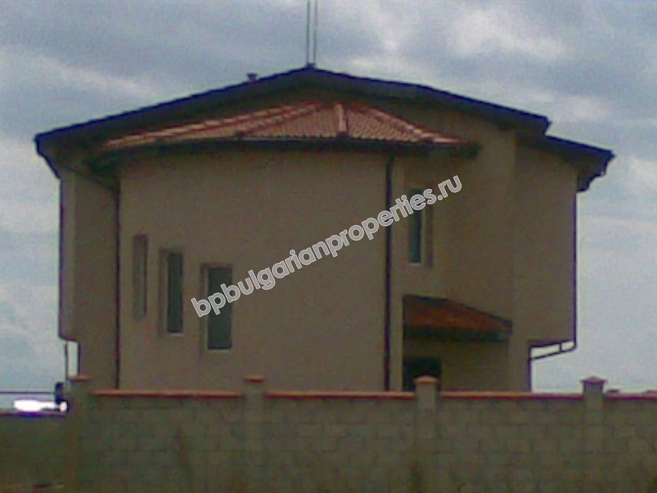 Элитный однофамильный двухэтажный дом на продажу с видом на море возле города Балчик