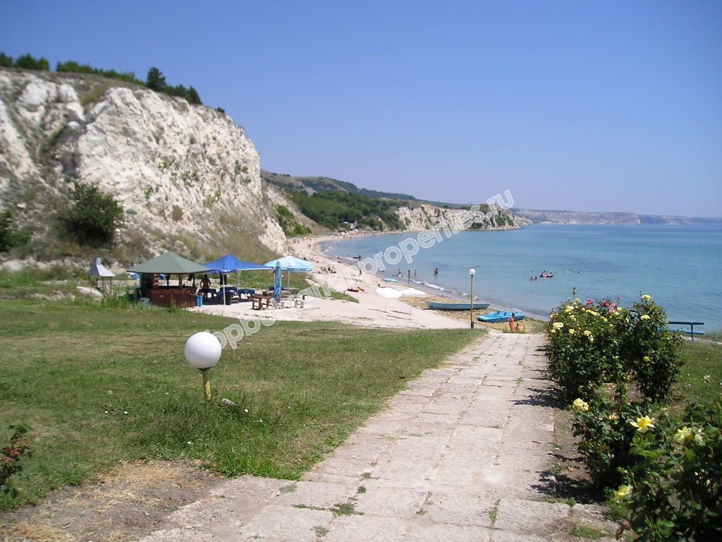 Элитный однофамильный двухэтажный дом на продажу с видом на море возле города Балчик