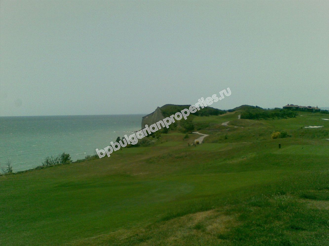 Элитный однофамильный двухэтажный дом на продажу с видом на море возле города Балчик