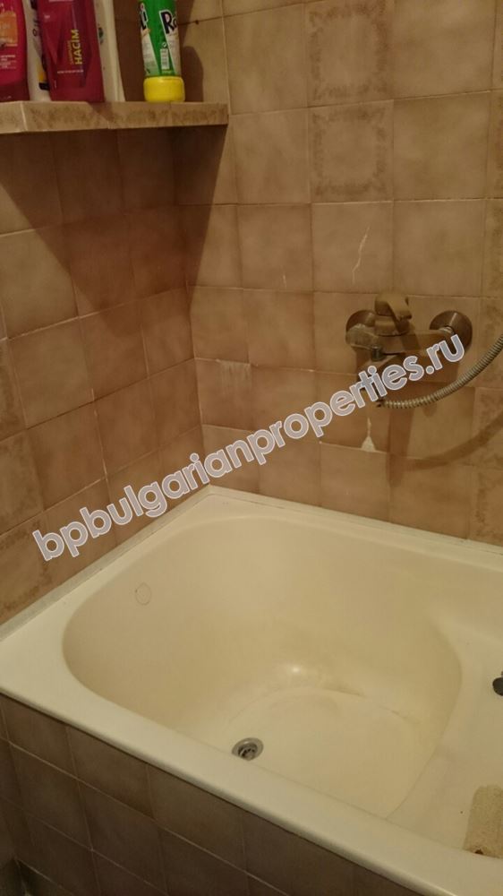 Двухэтажный городской дом для постоянного проживания в юго-восточной Болгарии Двухэтажный городской дом для постоянного проживания в юго-восточной Болгарии