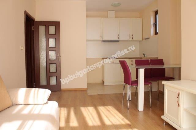 Квартиры на продажу близко к морю в новом комплексе в городе Несебр Квартиры на продажу близко к морю в новом комплексе в городе Несебр