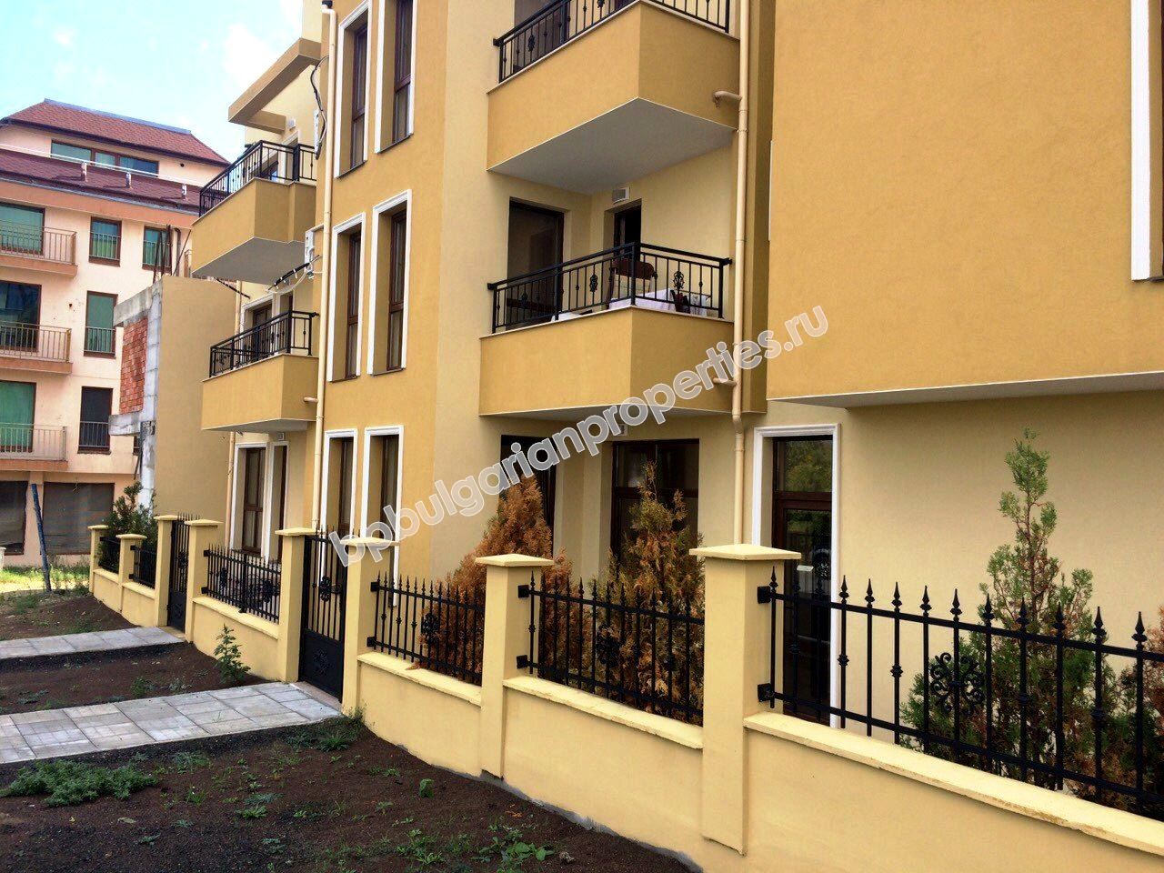 Новая двухкомнатная квартира в жилом здании на продажу в городе Несебр Новая двухкомнатная квартира в жилом здании на продажу в городе Несебр