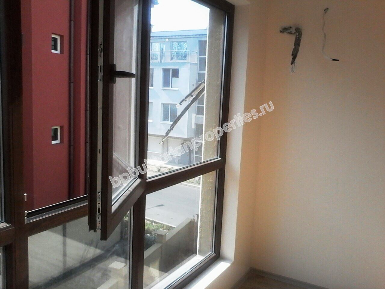 Новая двухкомнатная квартира в жилом здании на продажу в городе Несебр Новая двухкомнатная квартира в жилом здании на продажу в городе Несебр