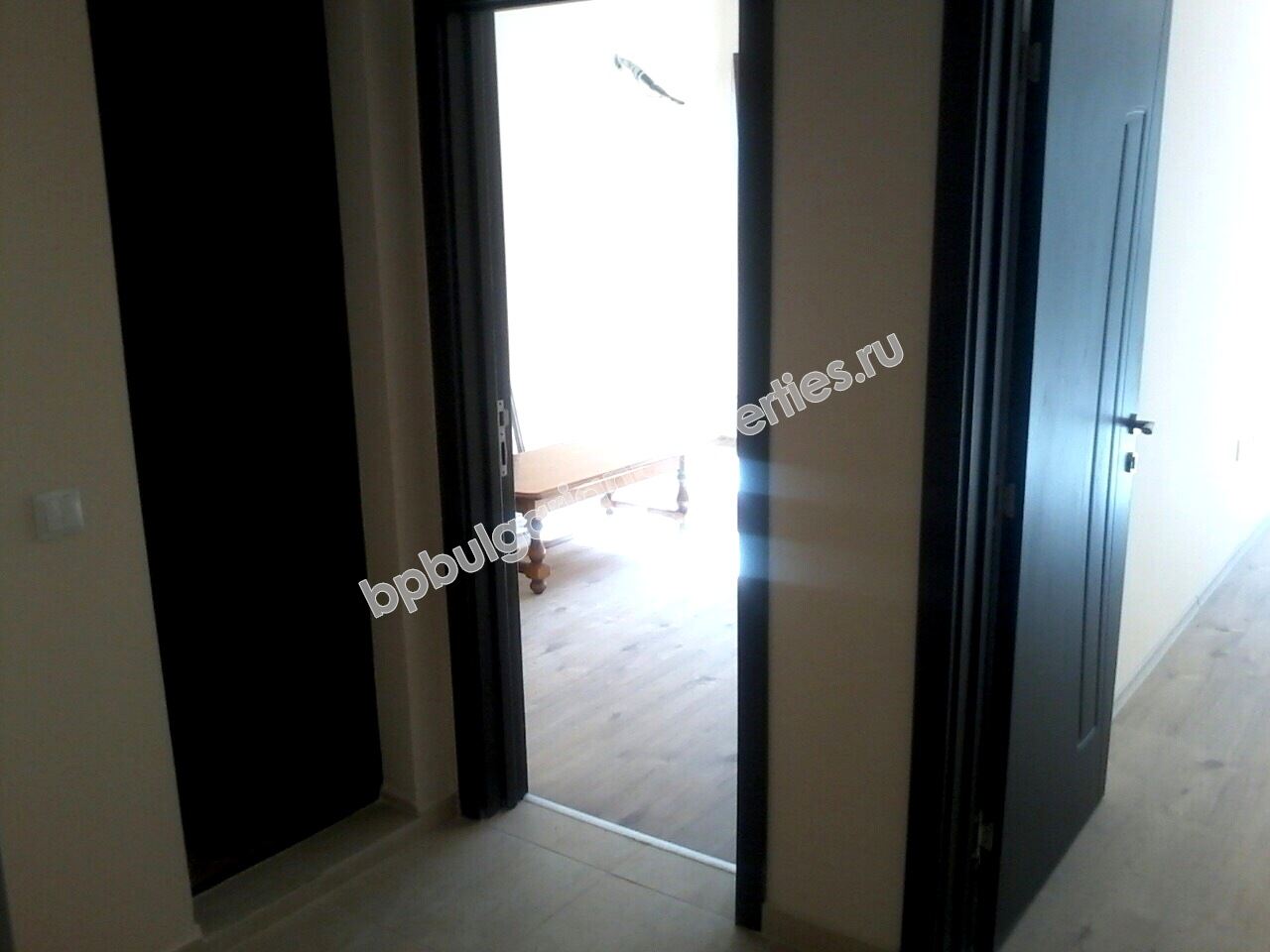 Новая двухкомнатная квартира в жилом здании на продажу в городе Несебр Новая двухкомнатная квартира в жилом здании на продажу в городе Несебр