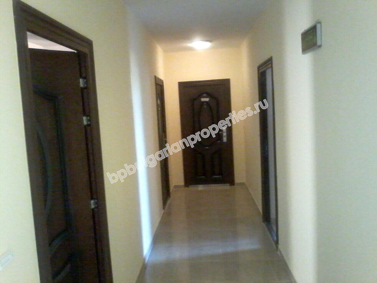 Новая двухкомнатная квартира в жилом здании на продажу в городе Несебр Новая двухкомнатная квартира в жилом здании на продажу в городе Несебр