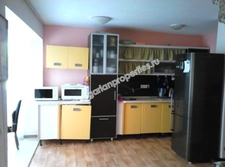Двухспальный меблированный таунхаус на продажу близко к пляжу в курорте Святой Влас Двухспальный меблированный таунхаус на продажу близко к пляжу в курорте Святой Влас
