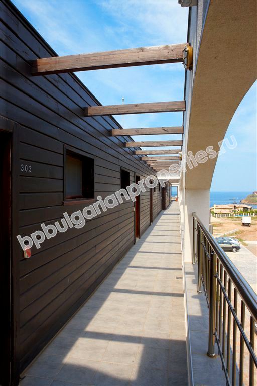 На продажу потрясающая двухкомнатная квартира с прямым видом на море в Созополе