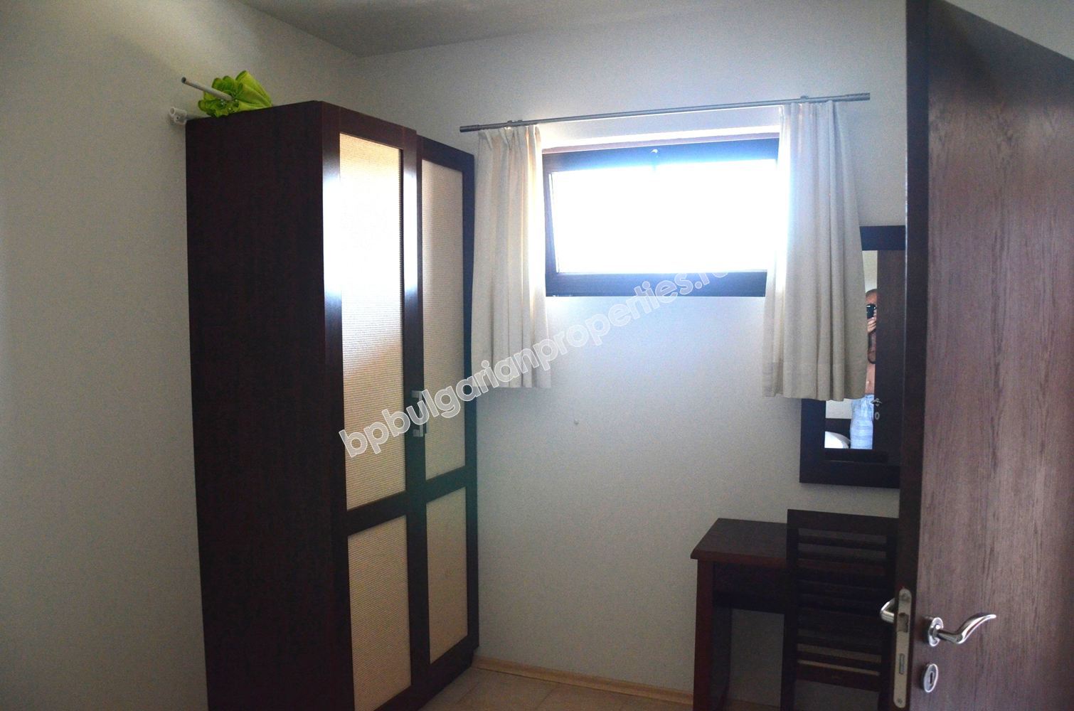 На продажу потрясающая двухкомнатная квартира с прямым видом на море в Созополе