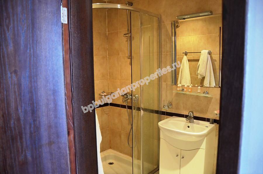 На продажу потрясающая двухкомнатная квартира с прямым видом на море в Созополе