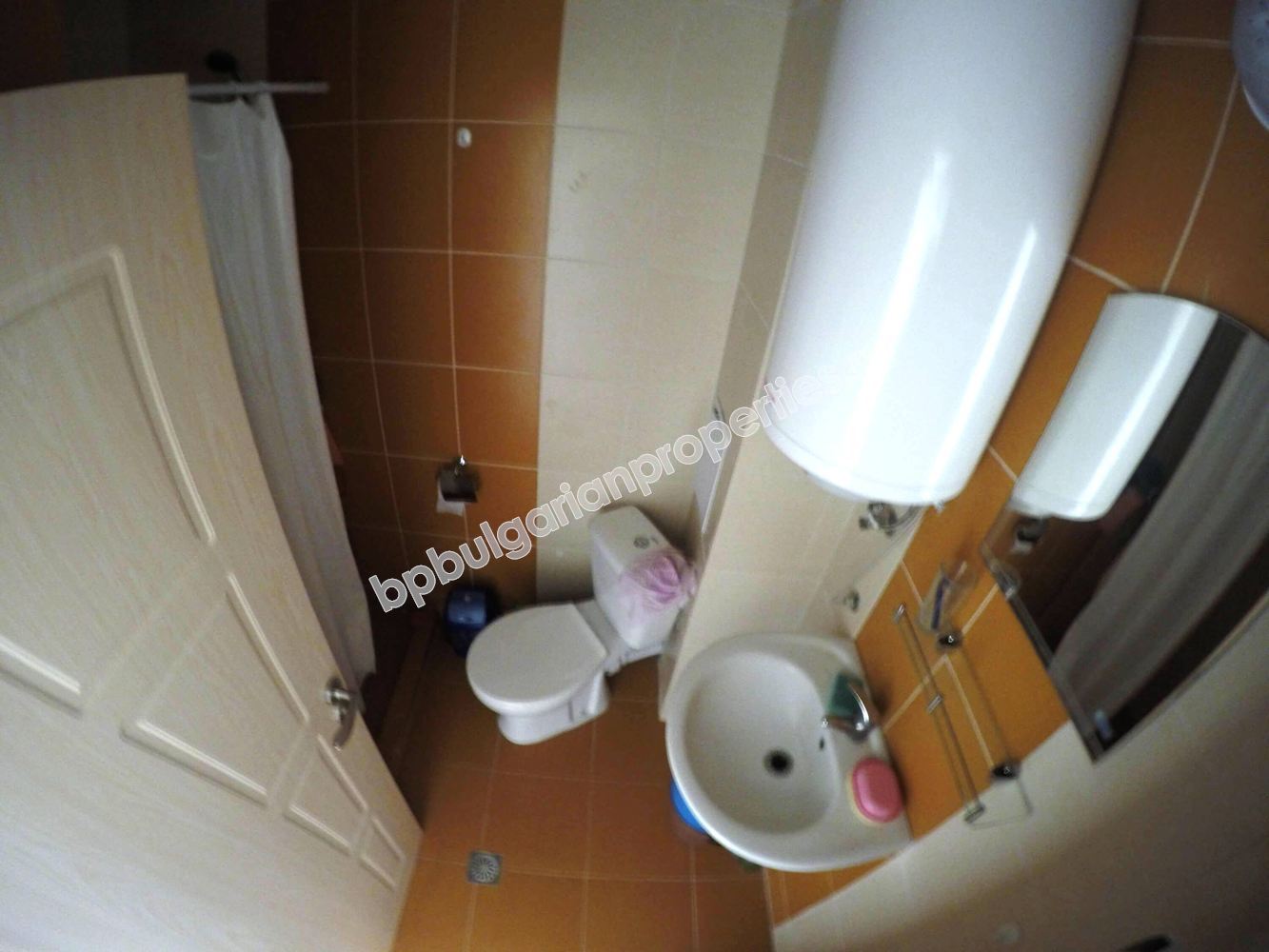 Меблированная студия на продажу близко к морю в курорте Равда