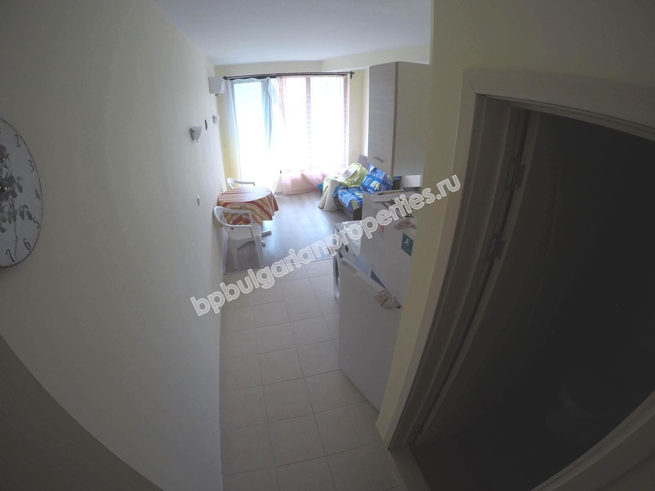 Меблированная студия на продажу близко к морю в курорте Равда