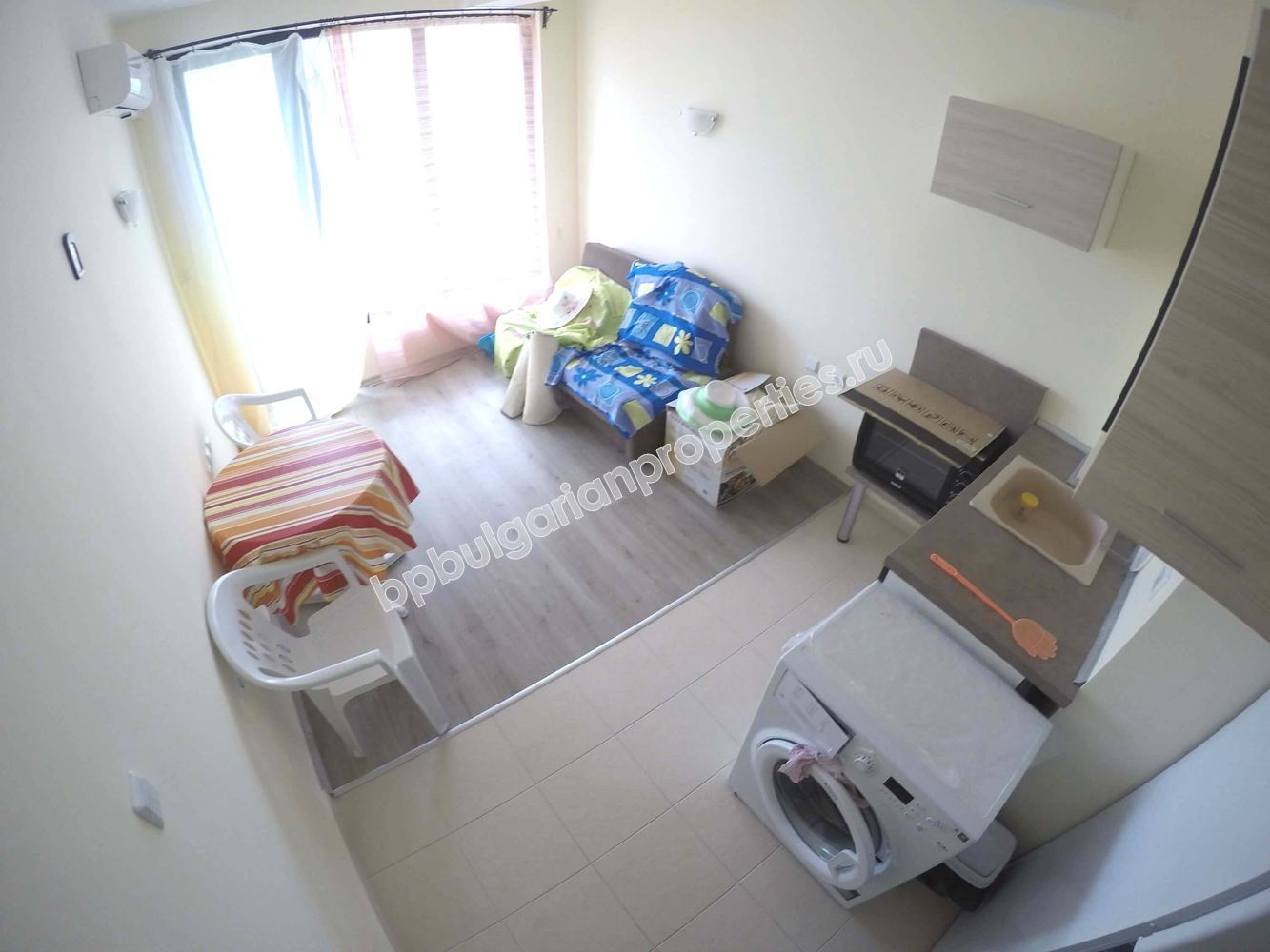 Меблированная студия на продажу близко к морю в курорте Равда