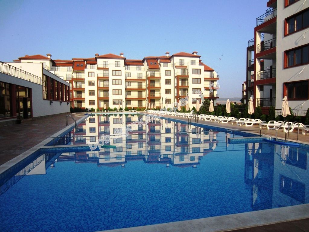 Двухкомнатная меблированная квартира у моря на продажу в курорте Ахелой Двухкомнатная меблированная квартира у моря на продажу в курорте Ахелой