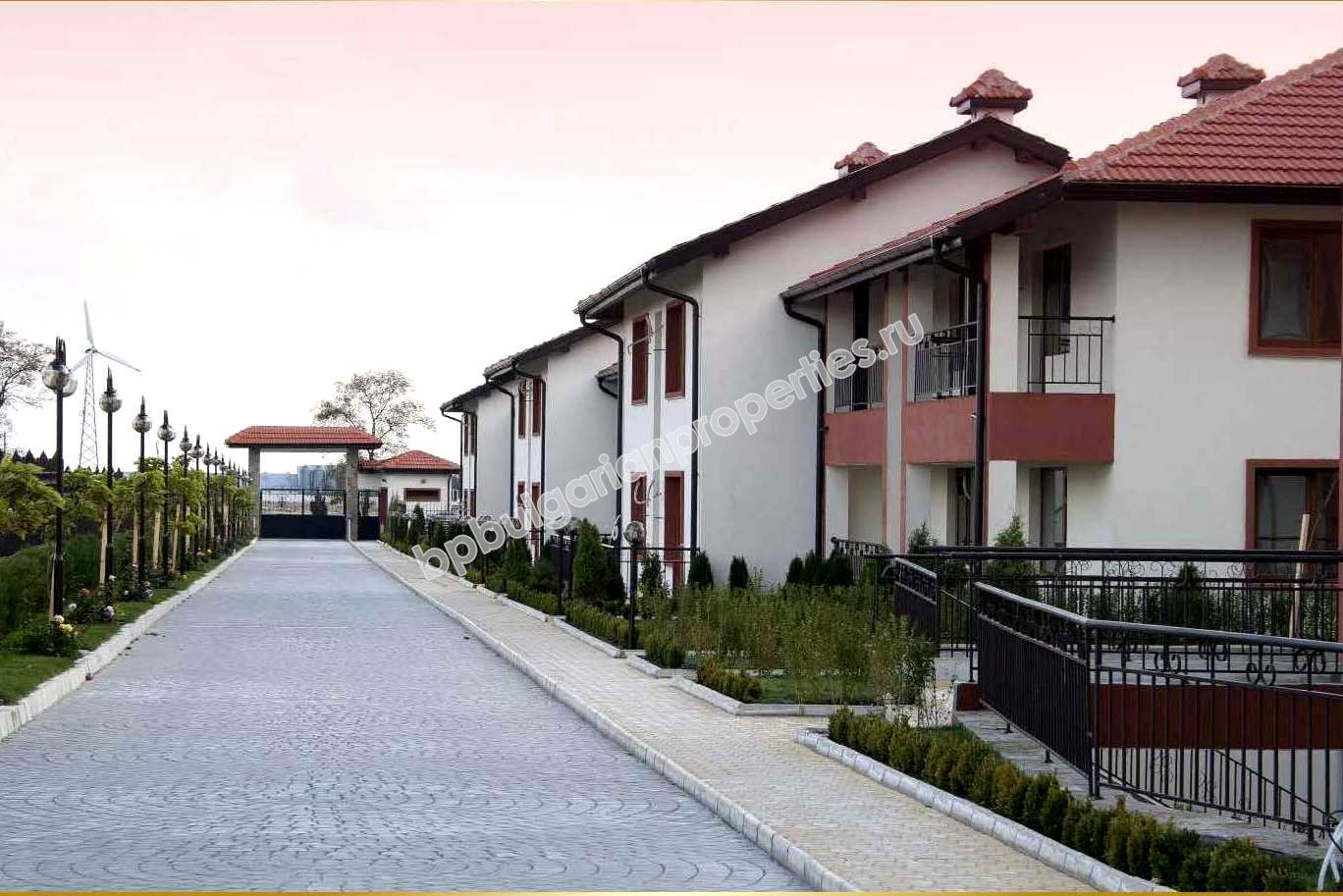 Двухкомнатная меблированная квартира у моря на продажу в курорте Ахелой Двухкомнатная меблированная квартира у моря на продажу в курорте Ахелой