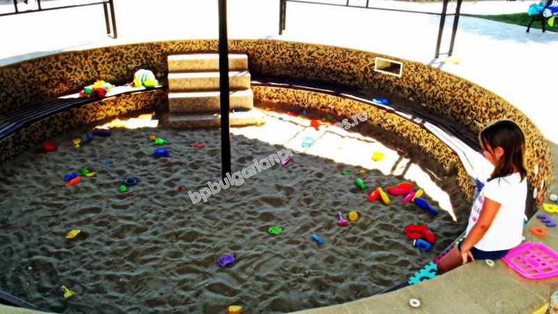 Меблированная студия на первой линии моря для продажи вблизи курорта Святой Влас