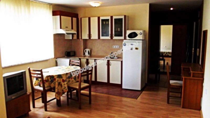 Меблированная студия на первой линии моря для продажи вблизи курорта Святой Влас