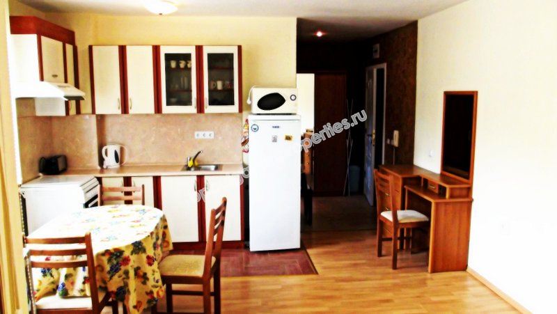 Меблированная студия на первой линии моря для продажи вблизи курорта Святой Влас