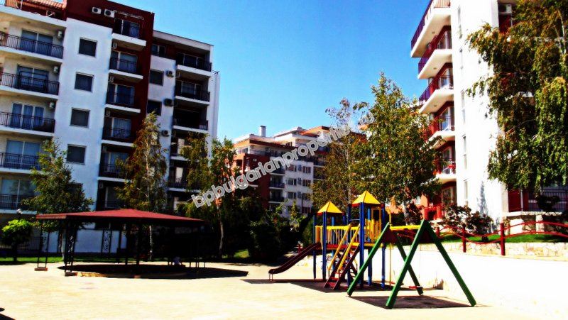 Меблированная студия на первой линии моря для продажи вблизи курорта Святой Влас