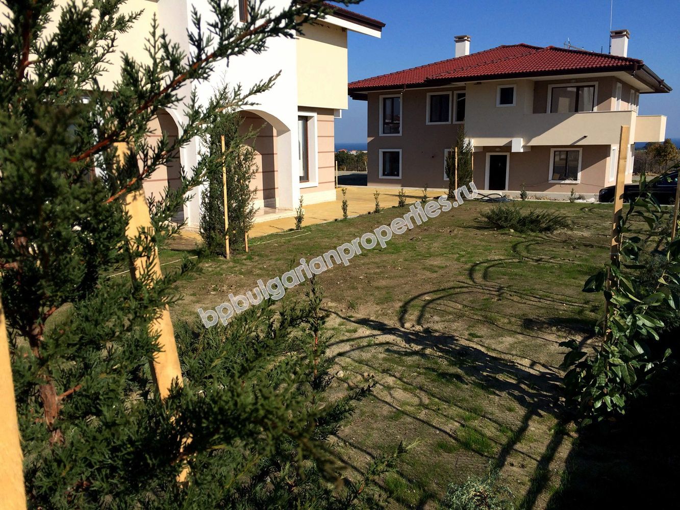 Люксовые дома близко к морю на продажу в курорте Лозенец Люксовые дома близко к морю на продажу в курорте Лозенец