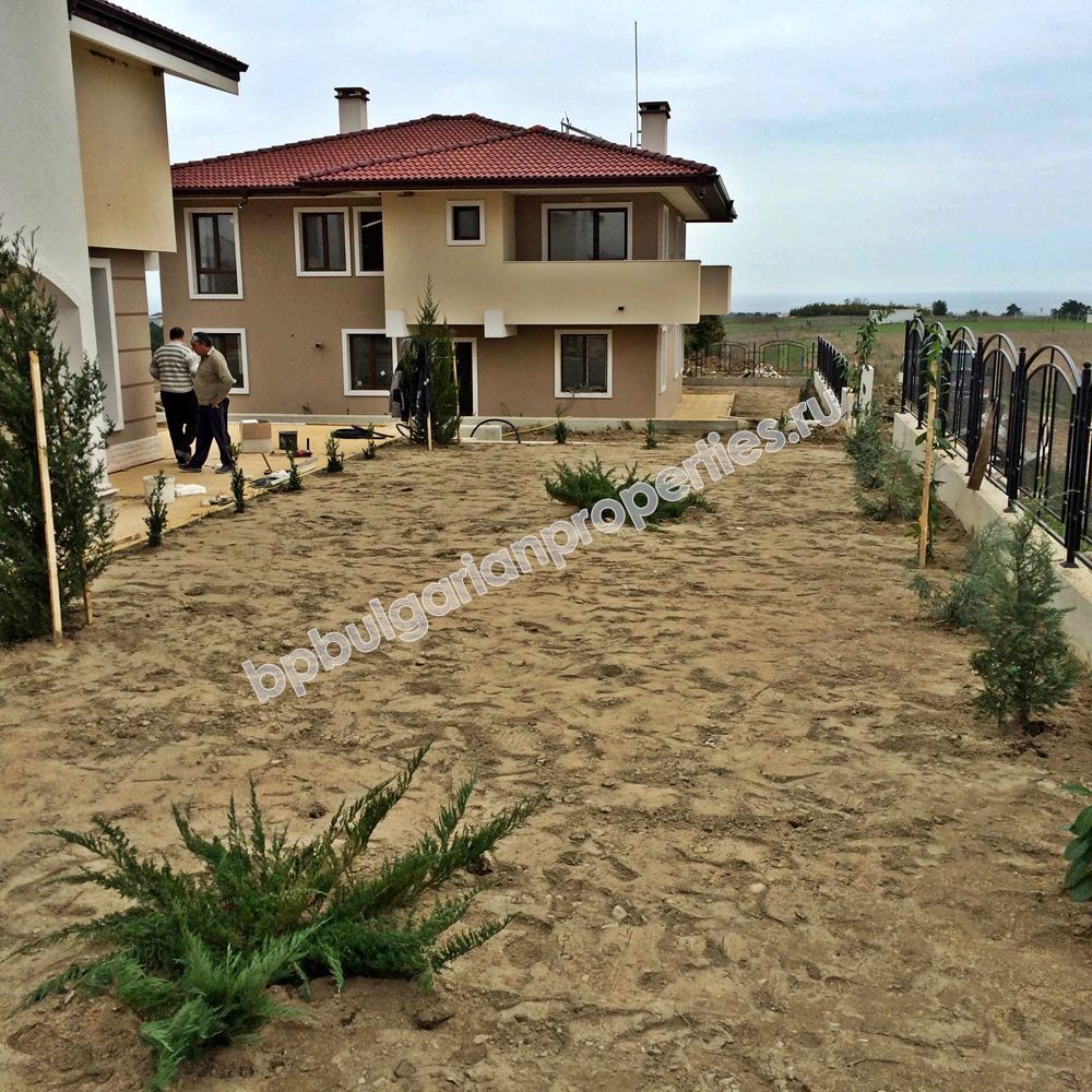 Люксовые дома близко к морю на продажу в курорте Лозенец Люксовые дома близко к морю на продажу в курорте Лозенец