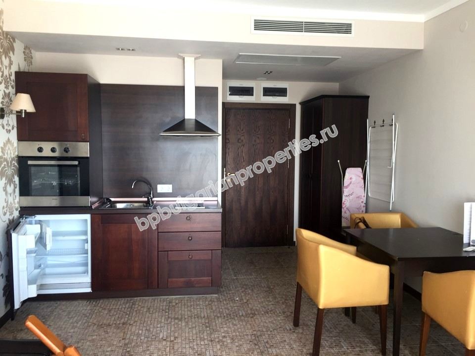 Роскошная меблированная двухкомнатная квартира до пляжа на продажу в курорте Солнечный Берег Роскошная меблированная двухкомнатная квартира до пляжа на продажу в курорте Солнечный Берег