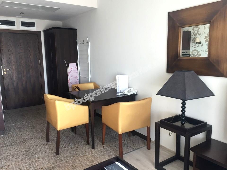 Роскошная меблированная двухкомнатная квартира до пляжа на продажу в курорте Солнечный Берег Роскошная меблированная двухкомнатная квартира до пляжа на продажу в курорте Солнечный Берег