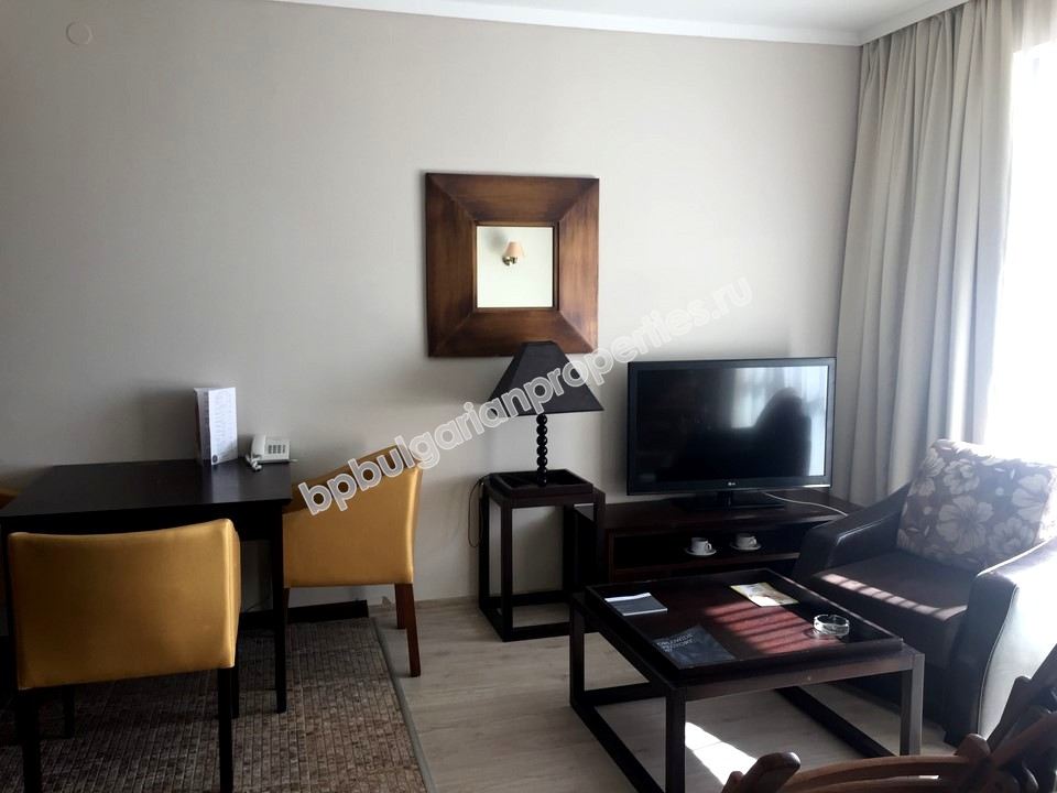 Роскошная меблированная двухкомнатная квартира до пляжа на продажу в курорте Солнечный Берег Роскошная меблированная двухкомнатная квартира до пляжа на продажу в курорте Солнечный Берег