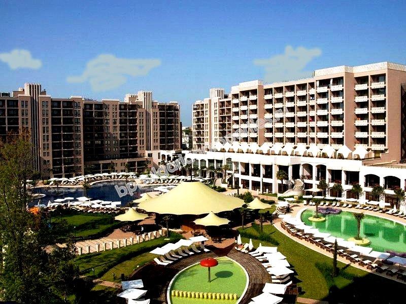 Роскошная меблированная двухкомнатная квартира до пляжа на продажу в курорте Солнечный Берег Роскошная меблированная двухкомнатная квартира до пляжа на продажу в курорте Солнечный Берег