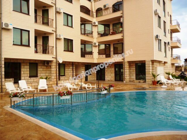 Дешевая студия на продажу в комплексе недалеко от курорта Солнечный Берег Дешевая студия на продажу в комплексе недалеко от курорта Солнечный Берег