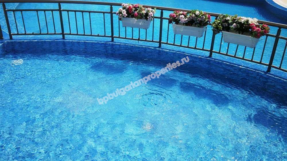 Дешевая студия на продажу в комплексе недалеко от курорта Солнечный Берег Дешевая студия на продажу в комплексе недалеко от курорта Солнечный Берег