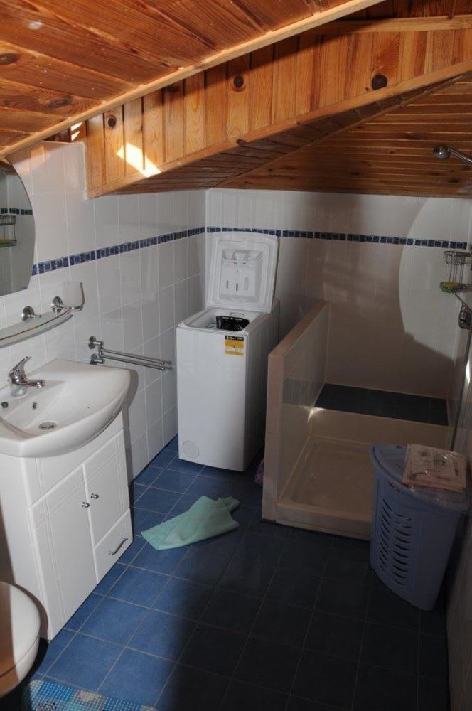 Коттедж-люкс в закрытом комплексе в 50 метрах от Райского залива Коттедж-люкс в закрытом комплексе в 50 метрах от Райского залива