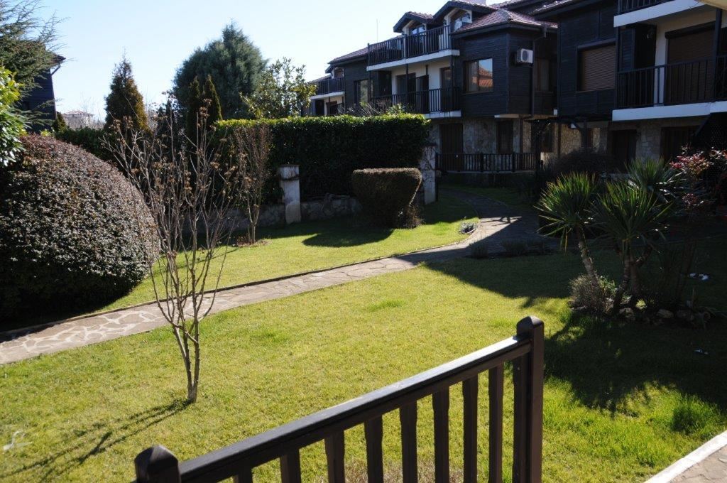 Коттедж-люкс в закрытом комплексе в 50 метрах от Райского залива Коттедж-люкс в закрытом комплексе в 50 метрах от Райского залива