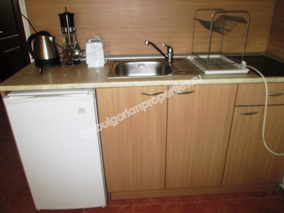 Дешевая меблированная студия на продажу в курорте Солнечный Берег