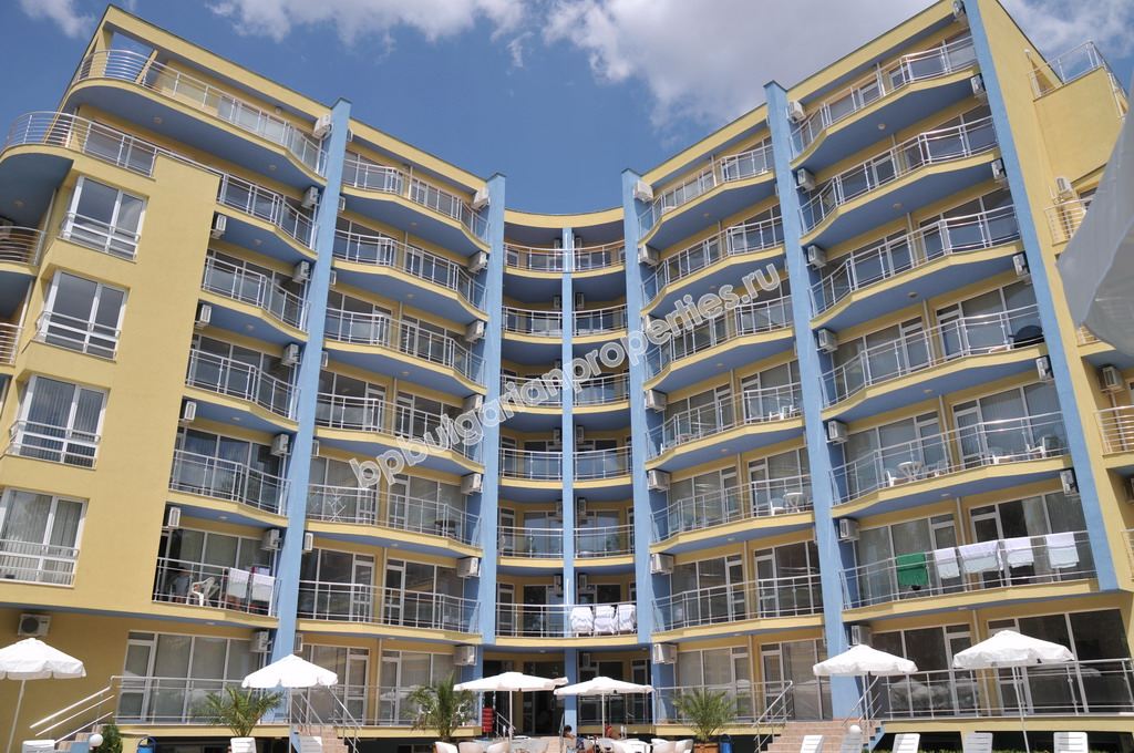 Дешевая меблированная студия на продажу в курорте Солнечный Берег