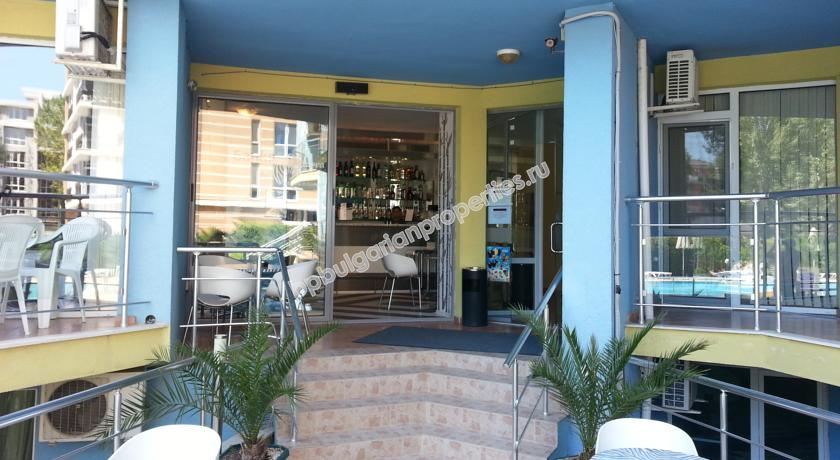 Дешевая меблированная студия на продажу в курорте Солнечный Берег