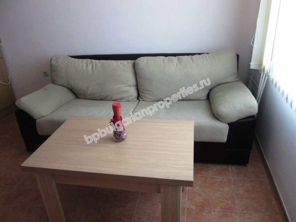 Дешевая меблированная студия на продажу в курорте Солнечный Берег