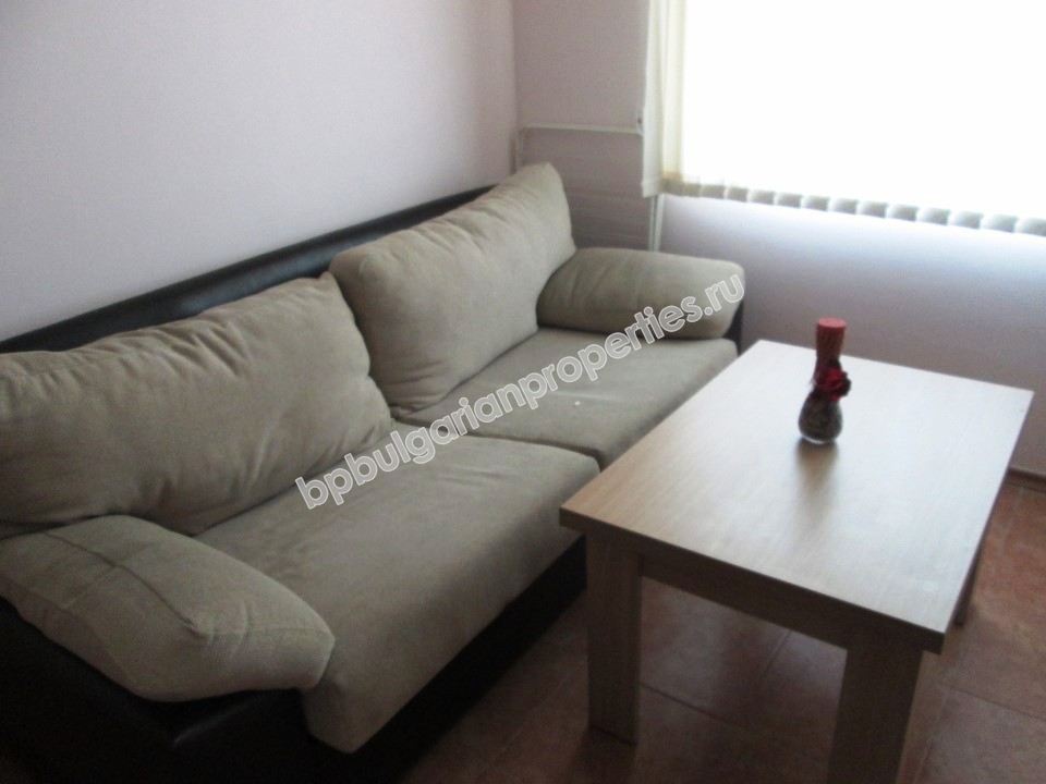 Дешевая меблированная студия на продажу в курорте Солнечный Берег