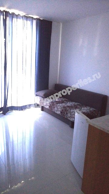 Дешевая обставленная студия на продажу в курорте Солнечный Берег Дешевая обставленная студия на продажу в курорте Солнечный Берег