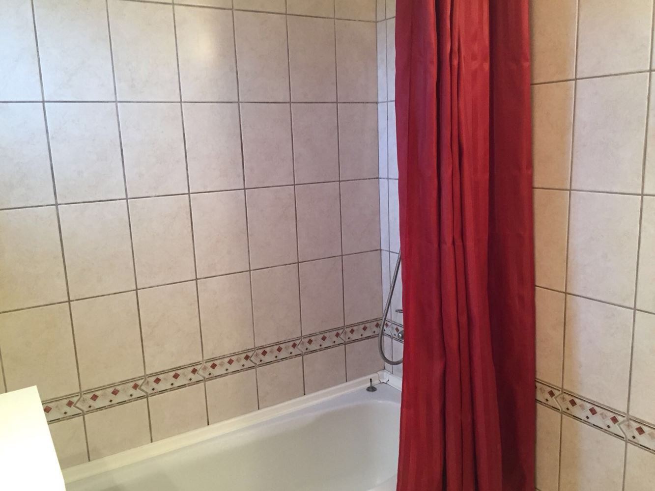 Меблированный отдельный дом с участком близко от Бургаса Меблированный отдельный дом с участком близко от Бургаса