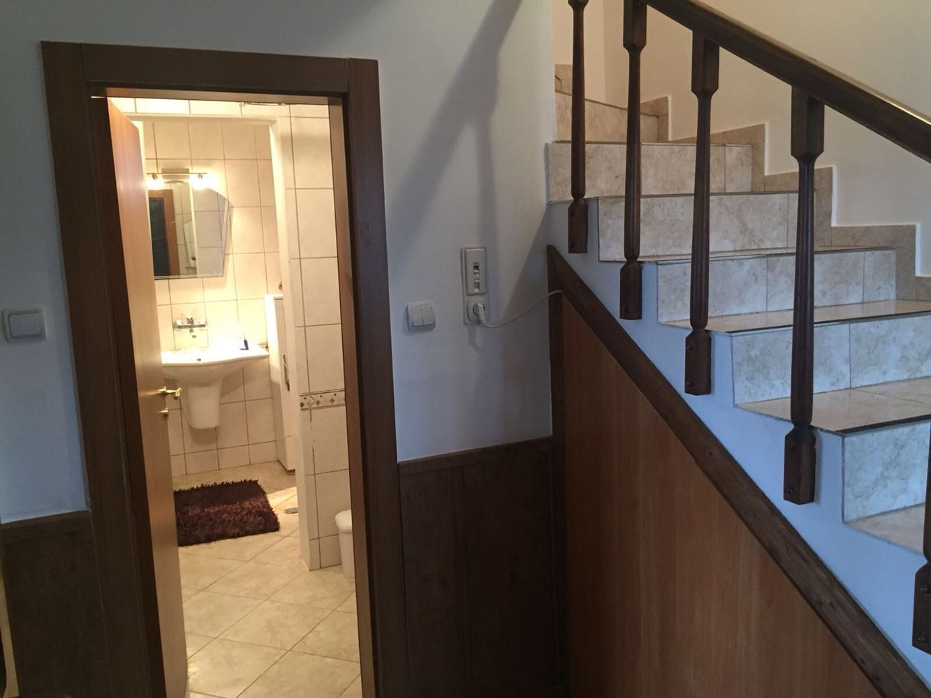 Меблированный отдельный дом с участком близко от Бургаса Меблированный отдельный дом с участком близко от Бургаса