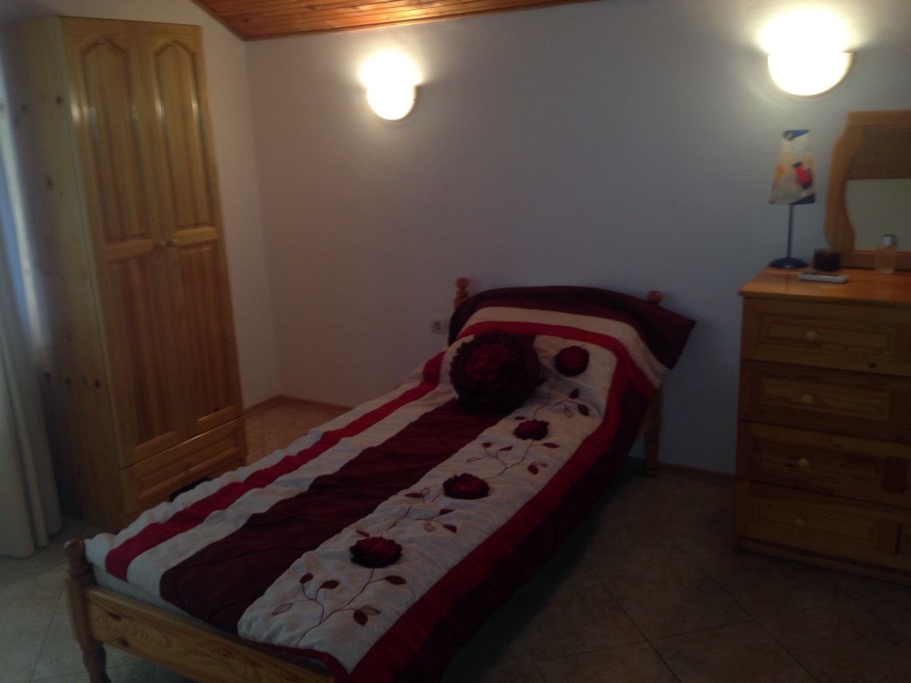 Меблированный отдельный дом с участком близко от Бургаса Меблированный отдельный дом с участком близко от Бургаса