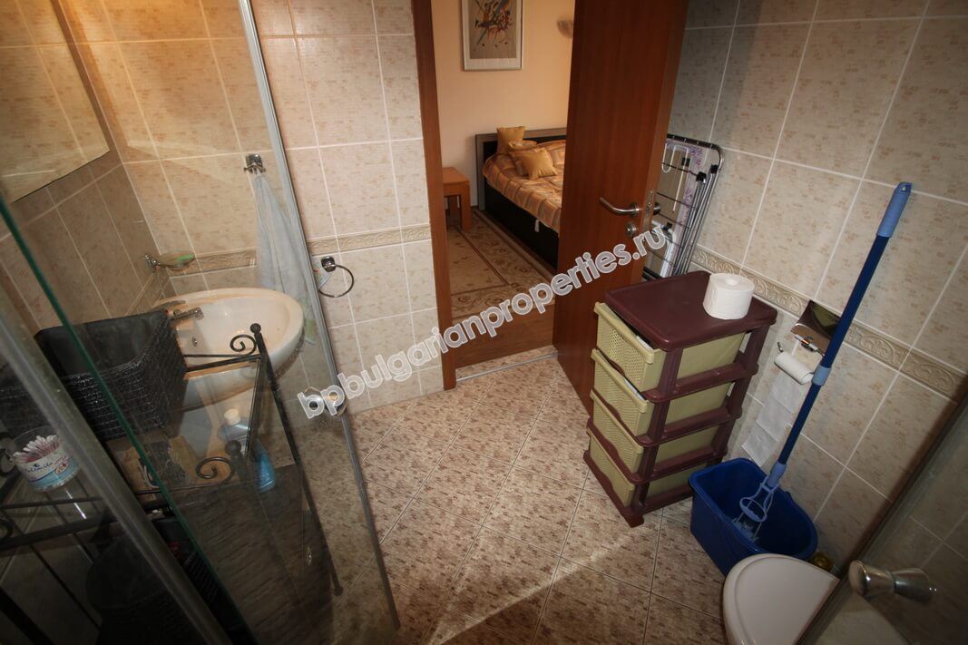 Меблированная квартира-студия близко к пляжу на продажу в Солнечном Берегу