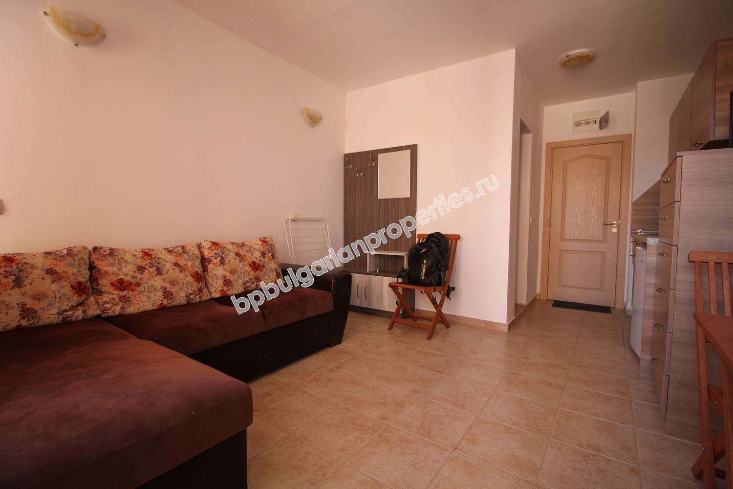 Меблированная студия на продажу в курорте Святой Влас Меблированная студия на продажу в курорте Святой Влас