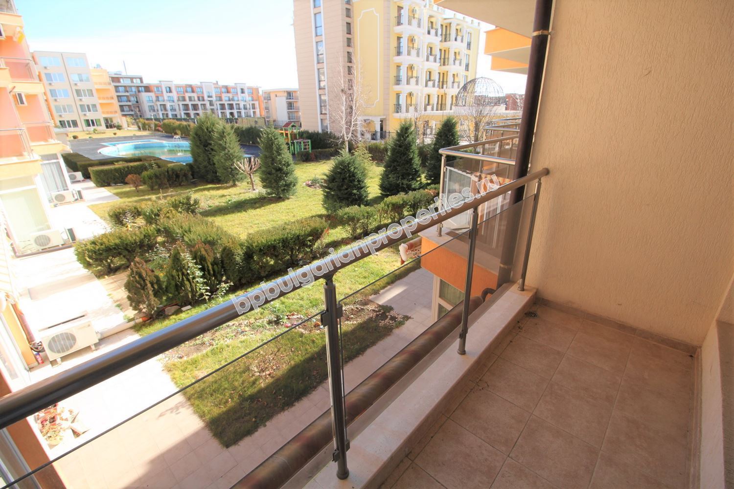 Меблированная студия на продажу в курорте Святой Влас Меблированная студия на продажу в курорте Святой Влас