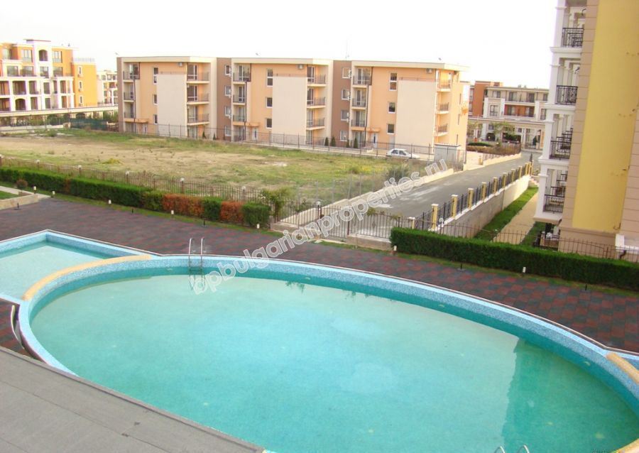 Меблированная студия на продажу в курорте Святой Влас Меблированная студия на продажу в курорте Святой Влас